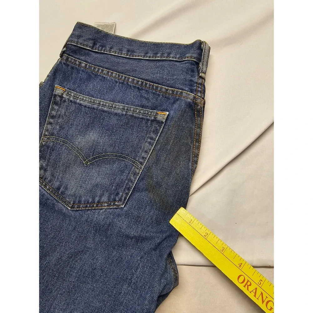 Levis 505 Regular Fit Jeans Mens 36x30 Medium Wash Blue Straight Leg‎ Distressed